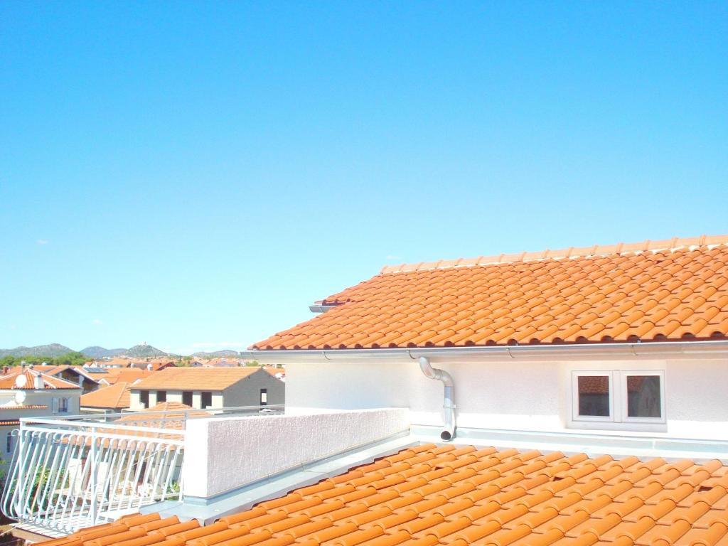 Apartments Nikolas Vodice Ruang foto