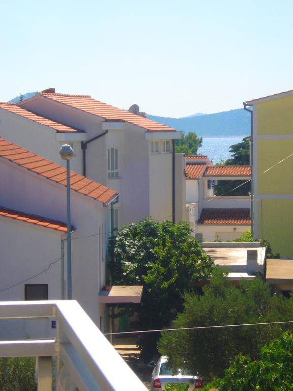 Apartments Nikolas Vodice Bagian luar foto
